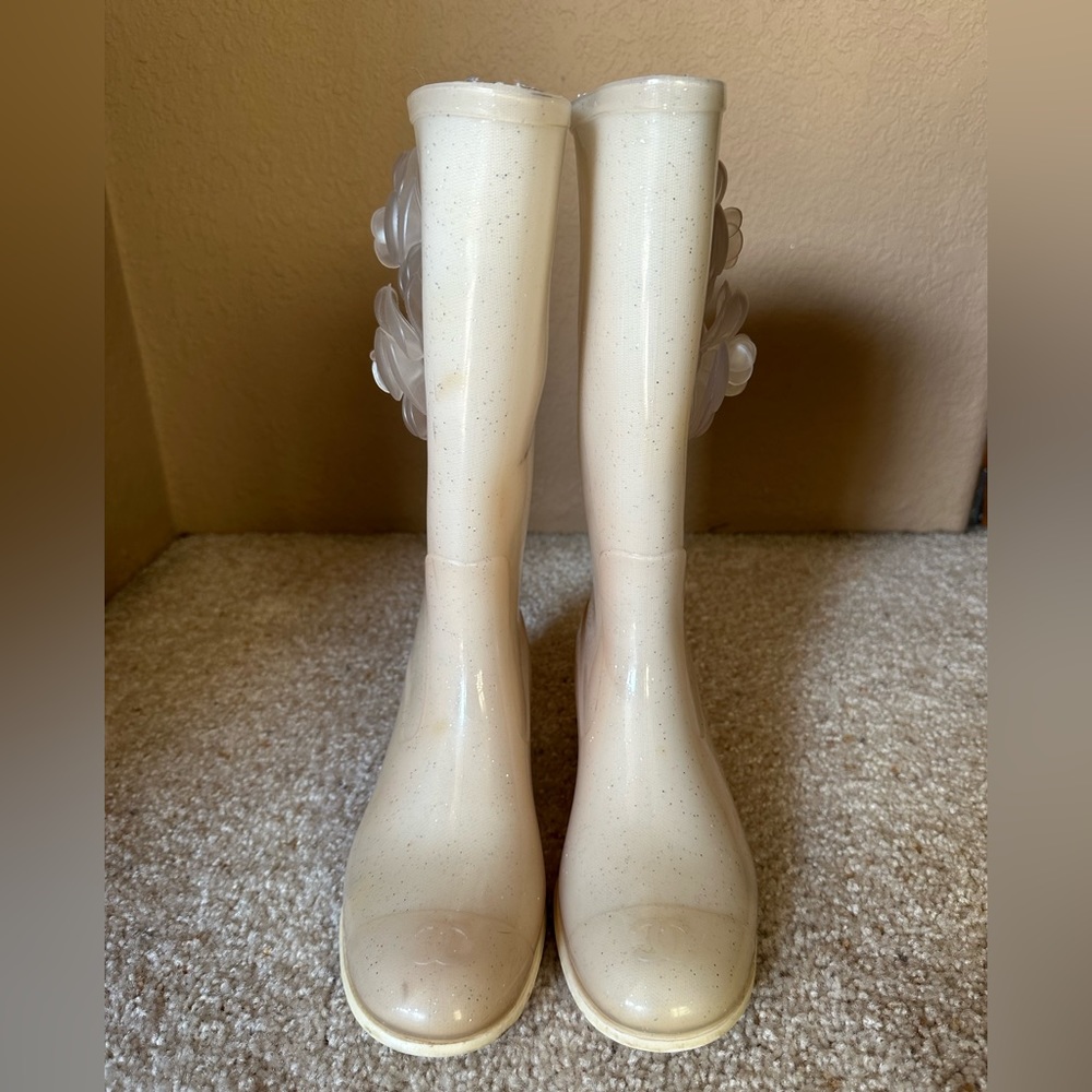 Chanel Cream Glitter Rain Boots - Picture 3 of 6